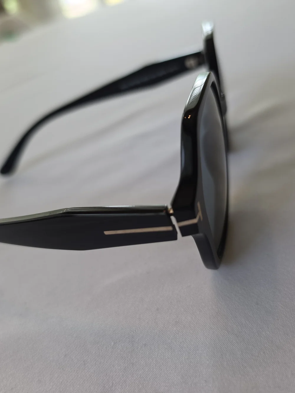Tom Ford Black Oversized Women's Sunglasses